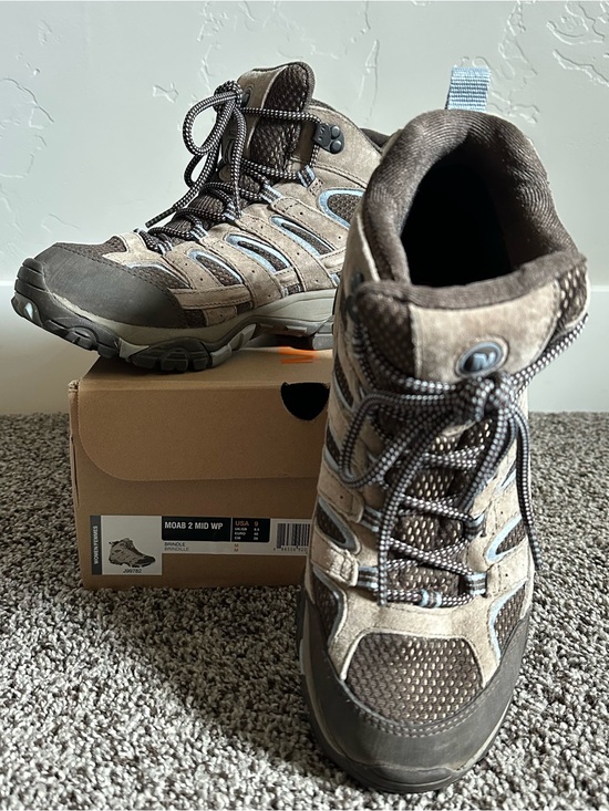 Merrell Shoes - Women's BRINDLE Merrell Moab 2 Mid Waterproof Hiking Shoes Size 9